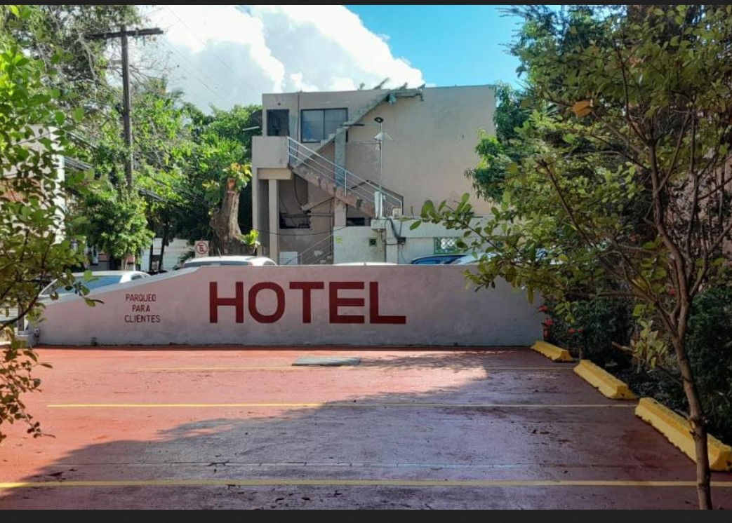 Hotel Plaza Kavia Gazcue Saint Domingue Parking